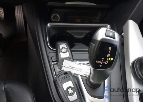 2013 BMW 328I из США, поврежденный, VIN WBA3C1G59DNR46177